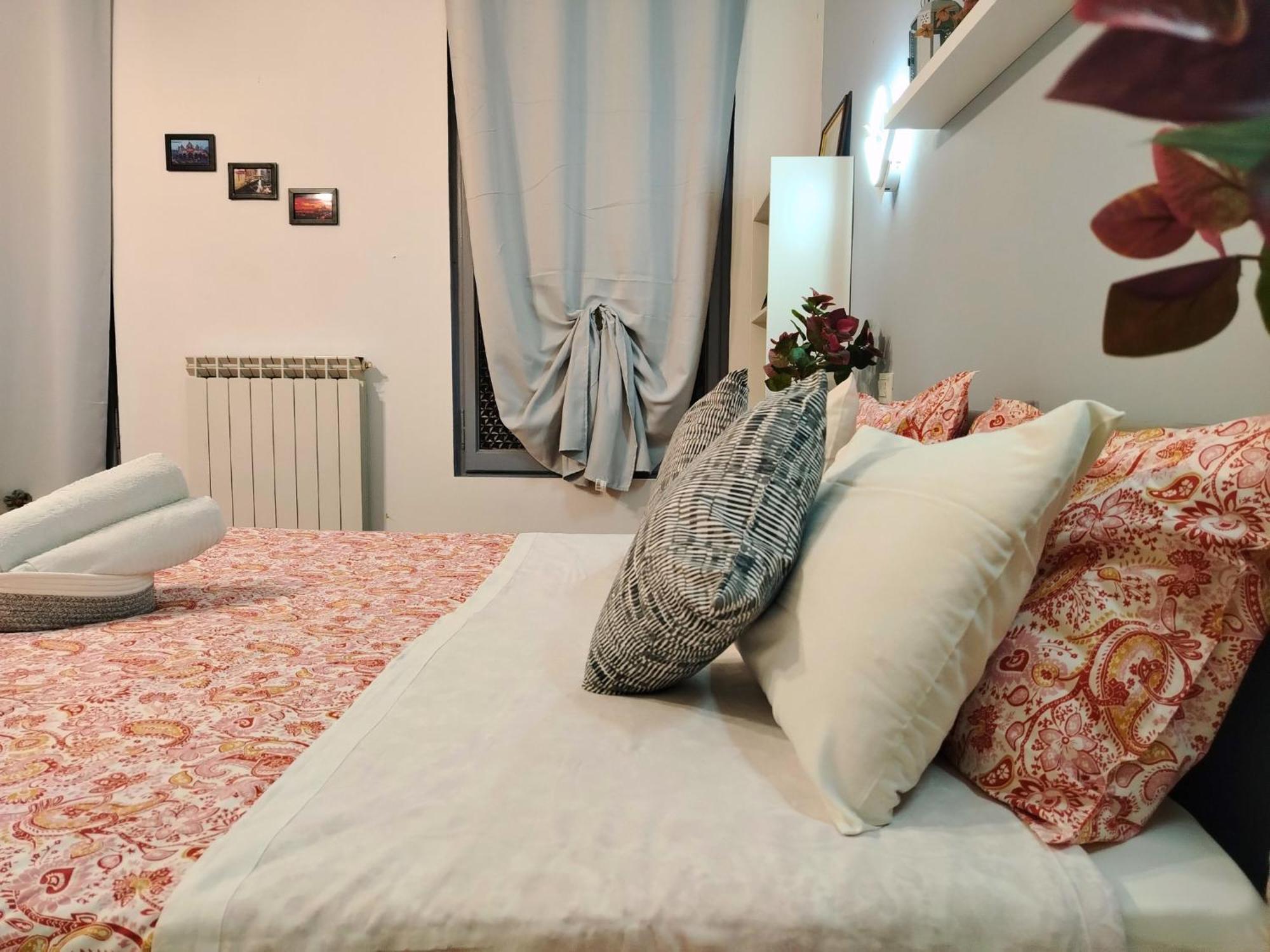 Pavarotti Venice Luaran gambar